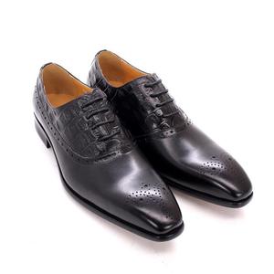 Nuevos Zapatos Oxford de Hombre con Cordones y Punta en Pico, de Cuero, Elegantes para Bodas, Hechos a Medida, Disponibles al por Mayor - Product Image 5