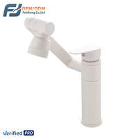 Robinet de lavabo de salle de bain moderne en acier inoxydable blanc à poignée unique, pivotant à 1080 degrés, à montage sur comptoir, avec cartouche en céramique