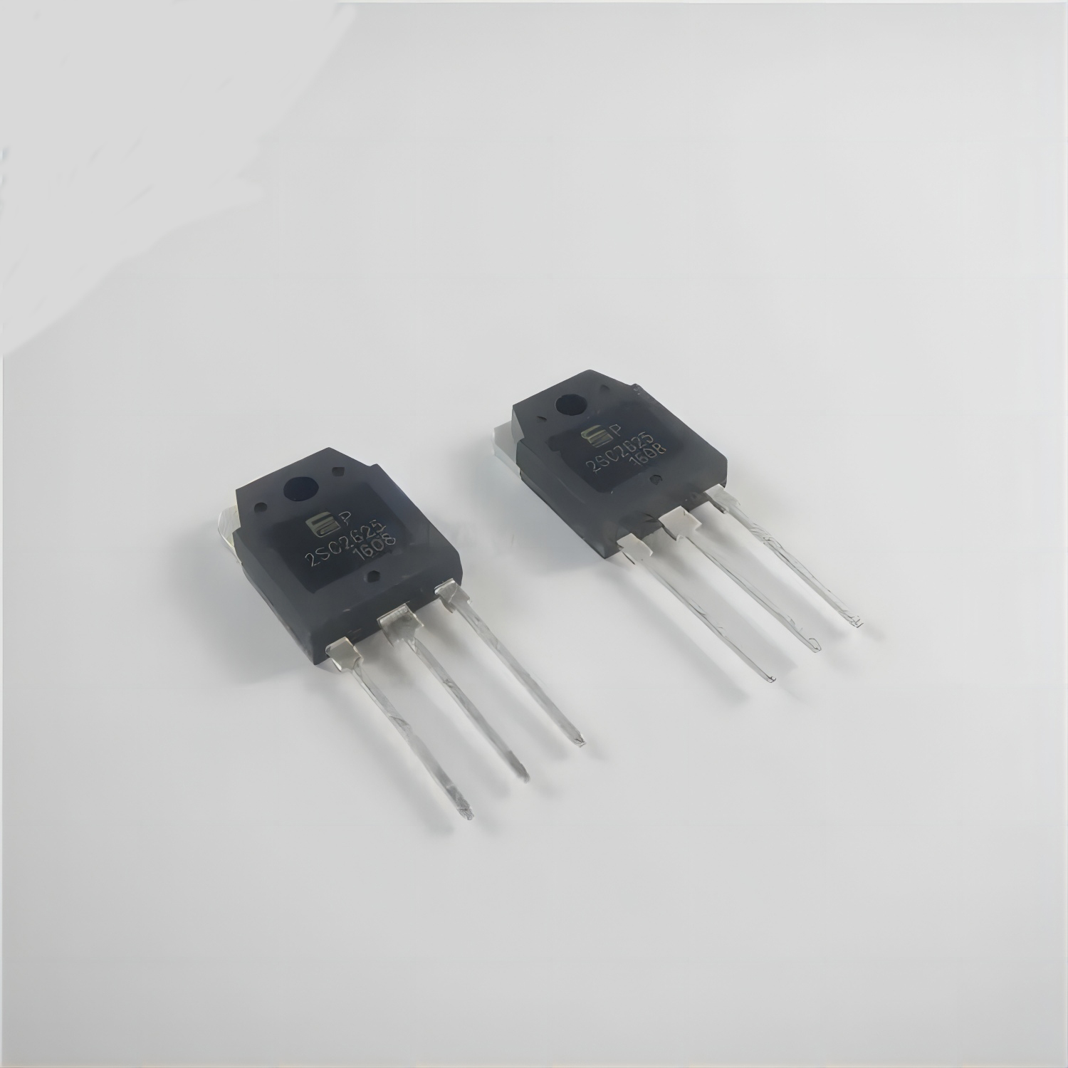 2SC2625 Power Transistor - 450V 10A 80W NPN TO-3P