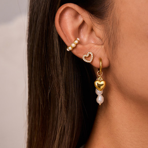 ต่างหูรูปหัวใจประดับเพชรเทียมสแตนเลสชุดเครื่องประดับของขวัญ - Product Image 3