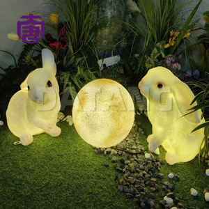 Escultura de conejo 3D de fibra de vidrio con luz LED para decoración de jardín, parque y paisaje en exteriores para días festivos - Product Image 5