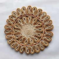 Assiettes de présentation bohèmes faites à la main en écorce de maïs, sets de table et sous-verres tissés à motifs floraux, dessous de plat isolants 300 mm pour la décoration de la maison et de mariages