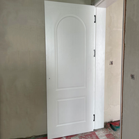 Porte intérieure moderne minimaliste en MDF laqué blanc à grain de bois avec isolation phonique pour chambre, école, hôpital