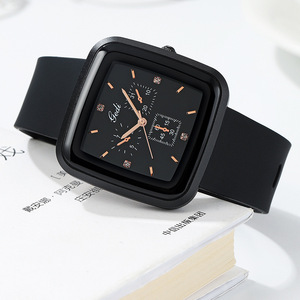 Trendy and stylish square minimalist casual student watch with a large dial and fashionable silicone strap - Product Image 5
