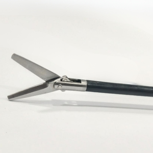 Ciseaux laparoscopiques à insérer uniquement (sans manche) 5 mm en acier inoxydable – Instrument chirurgical de précision pour la chirurgie mini-invasive - Product Image 1