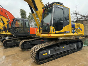 Excavadora Hidráulica Komatsu PC220-8 Original de 22 Toneladas, Usada, Tipo Oruga, en Venta - Product Image 4