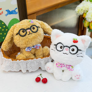 Lindo peluche de animal pequeño en postura de sentarse en cuclillas, <span class=keywords><strong>con</strong></span> <span class=keywords><strong>gafas</strong></span>, compañero de mesa <span class=keywords><strong>con</strong></span> forma de <span class=keywords><strong>pollo</strong></span>, decoración de muñeca, regalo de cumpleaños - Product Image 3