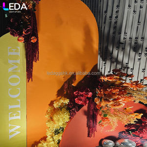 Panel de Fondo Acrílico LEDA con Arco de Rosas y Flores, Decoración para Bodas - Product Image 4