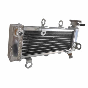 Nouveau radiateur de moto en aluminium avec 1 an de garantie pour HONDA CB150R StreetFire K15G <span class=keywords><strong>2015</strong></span> - 2020 - Product Image 3