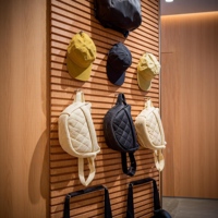 Présentoir de Magasin de Vêtements Personnalisé, Vitrine en Bois avec Éclairage LED pour Boutique de Vêtements, Vente Directe Usine