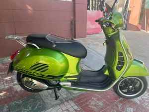 Per <span class=keywords><strong>Vespa</strong></span> GTS Super <span class=keywords><strong>300</strong></span> Sport Scooter a Gas Ciclomotore Motocicletta - Product Image 2