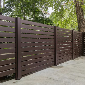 Revestimiento de Cerca para Jardín, Antiaglomerante, para Cobertizos de Patio Trasero, Cerca de Metal <span class=keywords><strong>con</strong></span> Recubrimiento de Polvo de Aluminio, Cerca de Seguridad, Tamaño Personalizado - Product Image 1