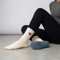 Chaussettes de compression antidérapantes pour femmes, style Pilates, avec soutien de la voûte plantaire