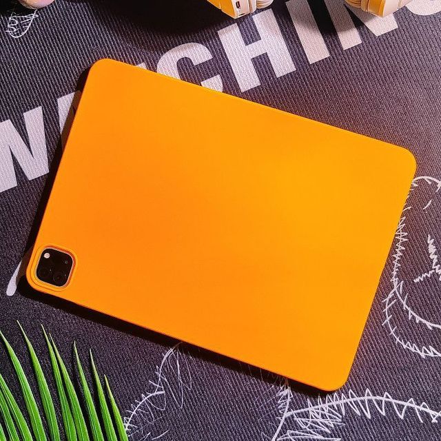 Suitable for iPad Pro 11-inch (2022/21/20) Tablet Case, Silicone Solid Color Soft Full-Cover Shockproof Protection Case