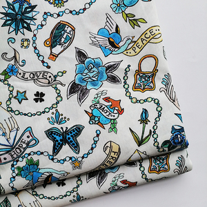 Nouveau tissu popeline 100% coton tissé à imprimé floral tatoué, respirant, pour robes, jupes, chemisiers, sacs artisanaux, housses de coussin pour garçons - Product Image 1