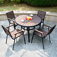 Table et Chaises d'Extérieur Rondes en Bois Composite Économiques en Gros pour Cour et Balcon, Ensemble Imperméable