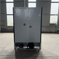 Réfrigérateur commercial vertical avec porte vitrée pour distribution de bière et présentation en magasin