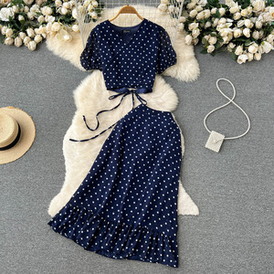 Conjunto de 2 Piezas para Mujer ANSZKTN, <span class=keywords><strong>Blusa</strong></span> Corta y <span class=keywords><strong>Falda</strong></span> <span class=keywords><strong>con</strong></span> Estampado de Lunares, Conjuntos de Dos Piezas, Ropa para Mujer - Product Image 3