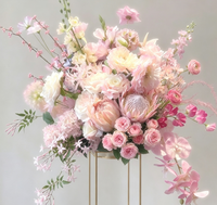 Nouveaux bouquets de mariage, guirlandes, fleurs de table, décorations de scène, fleurs décoratives et arrangements floraux, décorations de salle de mariage