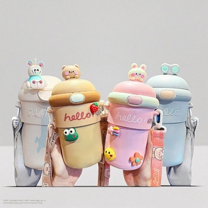 แก้วน้ำลายการ์ตูนสำหรับนักเรียนความจุขนาดใหญ่ถ้วยดูดน่ารักแก้วแบบพกพาสำหรับเด็กคนดังทางอินเทอร์เน็ต - Product Image 4