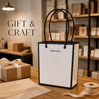 Sacs cadeaux d'entreprise en papier kraft recyclable avec poignées longues pour événements de marque, cadeaux clients et emballages en gros