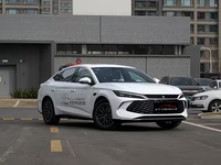 BYD Qin L DM-i Intelligent Driving Edition 80KM 4-Pintu 5-Kursi Sedan Energi Baru Bekas Tahun 2025
