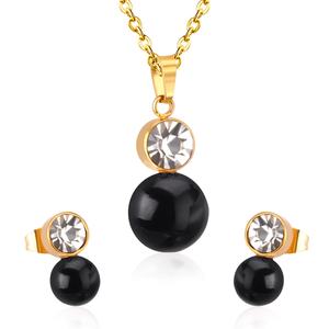 Parures de bijoux pour femmes en acier inoxydable plaqué or 18 carats avec perles noires fraîches pour filles - Product Image 1