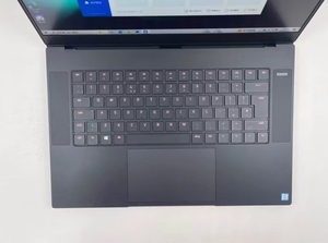 Laptop para Juegos de Segunda Mano RAZERs Blade 15 I7 9.ª Generación RTX2070 de 15.5 Pulgadas - Product Image 5
