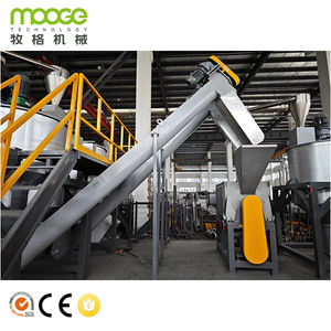 Machine automatique de recyclage de bouteilles en PET, ligne de broyage, lavage et séchage avec conception économe en énergie - Product Image 2