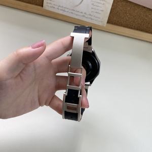 สายนาฬิกาข้อมือสแตนเลสสตีลยางสำหรับ Samsung Huawei และสายนาฬิกาแบบสปอร์ตขนาด 20 มม. 22 มม. พร้อมหัวเข็มขัดแม่เหล็ก - Product Image 5