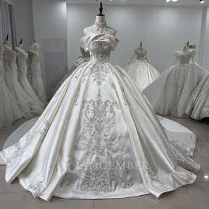 Robe de mariée longue à épaules dénudées pour femme, en satin doux avec appliques en dentelle et strass, broderie, modèle XS147 - Product Image 1