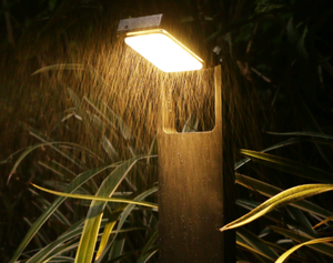 ไฟ <span class=keywords><strong>LED</strong></span> สวนพลังงานแสงอาทิตย์ RGB กลางแจ้งกันน้ำพร้อมแผงไฟ <span class=keywords><strong>LED</strong></span> และไฟ <span class=keywords><strong>LED</strong></span> ที่ทำงานด้วยอุณหภูมิสีที่เปลี่ยนแปลงได้ - Product Image 1