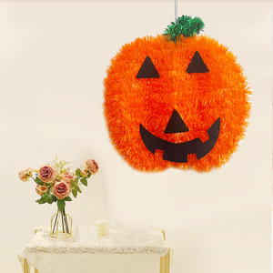 Ornement de citrouille d'Halloween Kun Jian 30x30cm, décoration suspendue en plastique orange et rouge pour l'aménagement des lieux de fête - Product Image 1