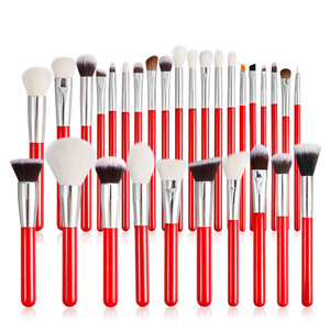 Juego de 8 brochas de maquillaje de pelo sintético de cabra con mango de madera roja, brochas para polvo facial y ojos con virola dorada - Product Image 1