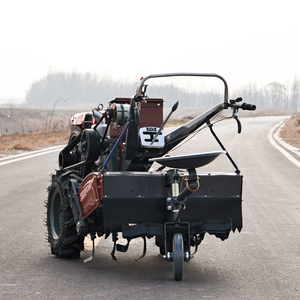 <span class=keywords><strong>Trattore</strong></span> Agricolo Compatto ZEYI <span class=keywords><strong>Rosso</strong></span> 18HP 2WD con Motore Diesel, Cambio e Fresa Inclusi - Product Image 4