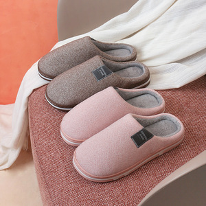 2023 maison pantoufles haute qualité personnalisé Logo tongs moelleux pantoufles fourrure pantoufles pour femmes - Product Image 2