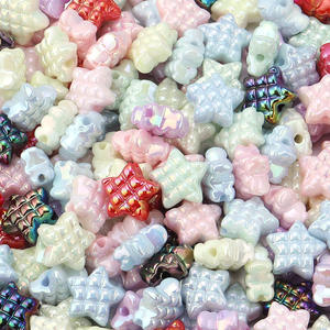 Venta al por mayor de cuentas de pentagrama acrílicas crema lindas rayas gofres estrellas cuentas de acrílico sueltas para accesorios - Product Image 3