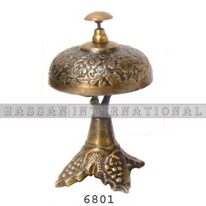 Artisanat en métal nautique personnalisé en laiton cloche de bureau avec roue de bateau en bois sculpture horloge polie à bas prix - Product Image 5