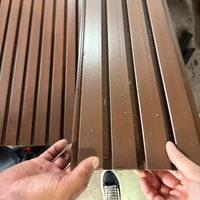 Lames de bardage WPC en bois composite écologiques, résistantes aux intempéries et haute résistance, pour usage en salle de sport et en extérieur