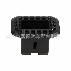 Clip de boucle de ceinture de sécurité arrière pour Skoda Superb Octavia Audi A6L Golf 6 0856 Pièce de ceinture de sécurité automobile - Product Image 1