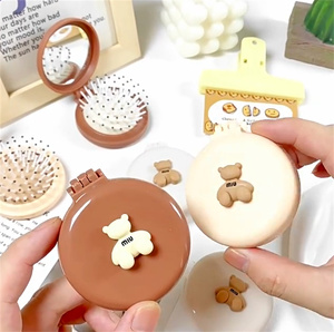 Gấu phim hoạt hình 2 trong 1 Lược Gương đặt gấu phim hoạt hình động vật massage lược với gương Cừu Túi gương mini có thể gập lại Bàn chải tóc - Product Image 5