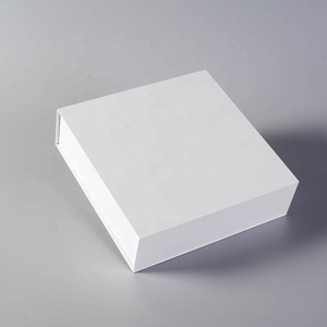 Biểu Tượng Tùy Chỉnh Phụ Nữ Ưa Thích 10Ml 2Ml Cuộn attar Atomizer Lọ Nước Hoa Chai Discovery Set Cuốn Sách Hình Quà Tặng Bao Bì Hộp Cho Ống - Product Image 5