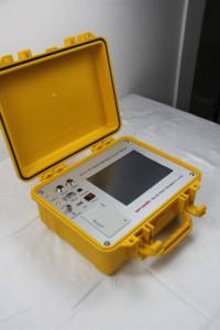 เครื่องทดสอบคุณสมบัติของอุปกรณ์ป้องกันฟ้าผ่าแบบพกพาที่ทำจากซิงค์ออกไซด์/เครื่องทดสอบอุปกรณ์ป้องกันไฟกระชากแบบไร้สาย - Product Image 4