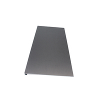 Plaque en aluminium anodisé brossé argenté 5005 5052 de 1 mm à 3 mm avec AA20 pour les murs intérieurs d'ascenseurs et les halls de bâtiments commerciaux