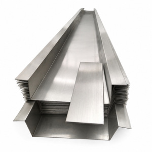 Caniveau en acier inoxydable 304 en forme de U, gouttière de drainage de toit, pliage et soudage personnalisables - Product Image 1