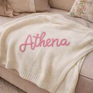 Manta de Bebé Moderna de Punto de Algodón, con Nombre Bordado Personalizado, Suave y Transpirable, para Uso en las Cuatro Estaciones, Recuerdo de Bienvenida - Product Image 5