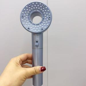 Cabezal de Ducha de Cinco Velocidades con Filtro, de Mano, Presión Ajustable, Flujo Turbo, Diseño Redondo - Product Image 4