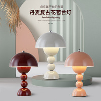 Lampe de table LED à intensité variable avec commande tactile, alimentée par batterie 5V, en ABS de style nordique - Utilisation pour chambre à coucher/mariage/bureau - Lumière ambiante toujours brillante