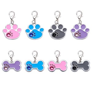Venta caliente llavero mascota perro gato Id Etiqueta de Metal lindo Collar antipérdida forma redonda forma de corazón garra diseño de hueso etiquetas de identificación para Collar de Mascota - Product Image 3