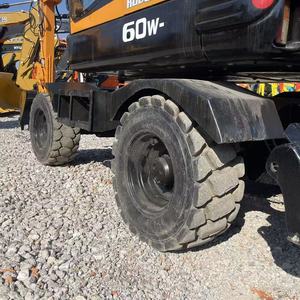Excavatrice sur pneus Hyundai 60 d'occasion HW60 6 tonnes Bon état Faible nombre d'heures Prix bas à vendre - Product Image 2